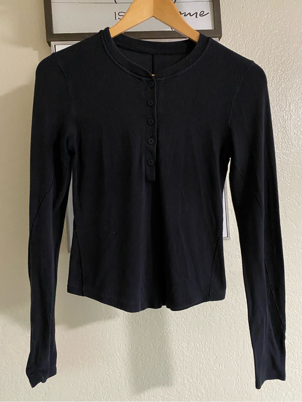 lululemon Hold Tight Long-Sleeve Henley Top Black - Size S (4-6)